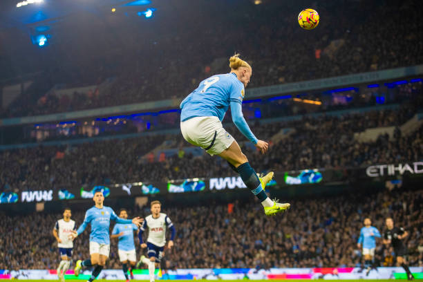 成都蓉城自 成都蓉城自